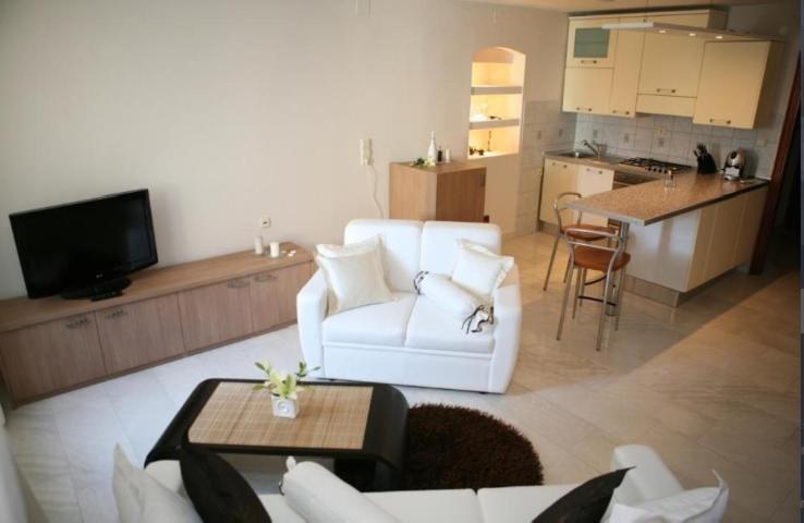 Apartments Filip & Viktoria In The Center Of Trogir Bagian luar foto
